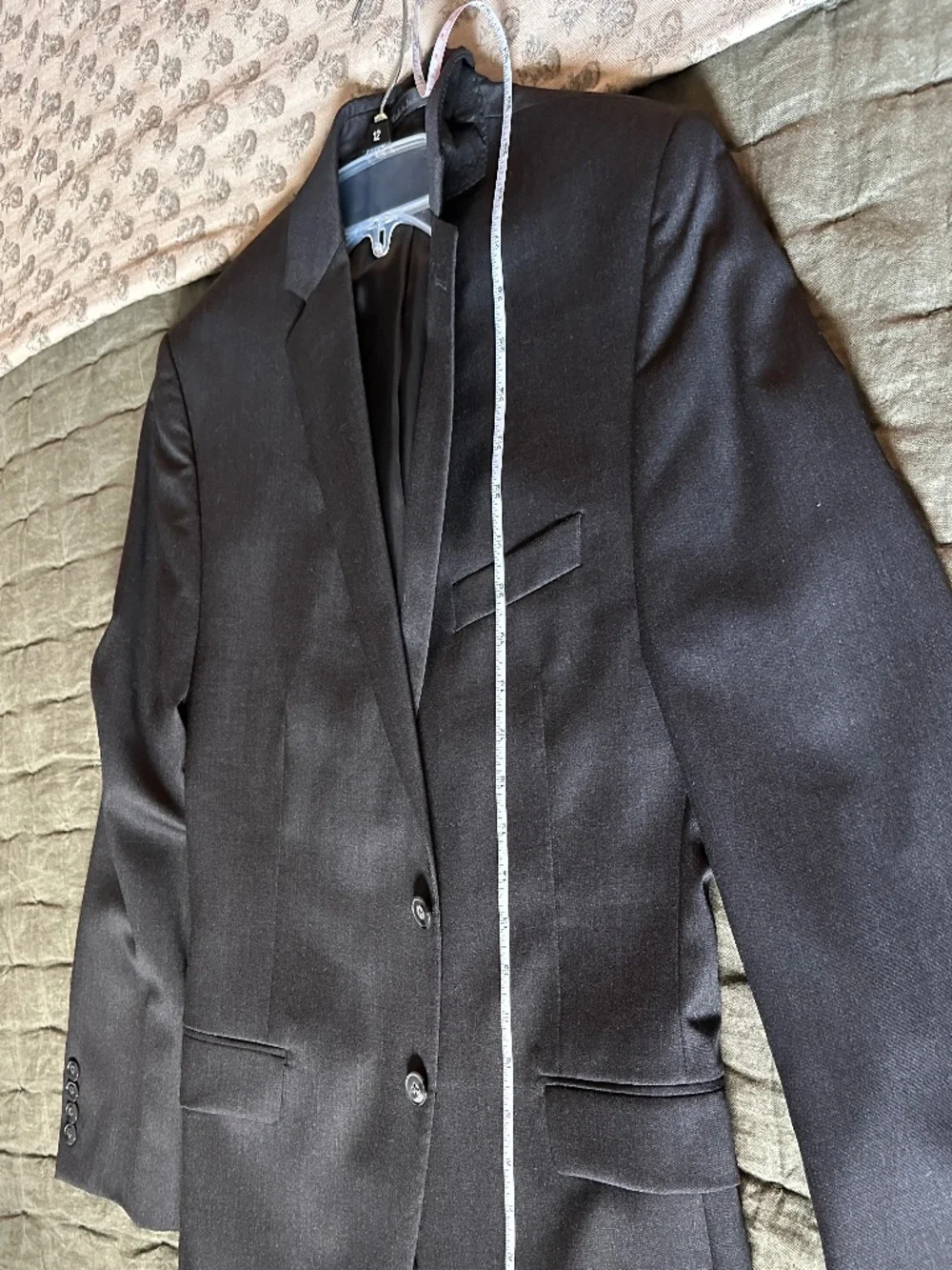 Calvin Klein 100% Wool Stretch Slim Suit – Black